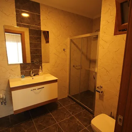 Alptekin Hotel 3*