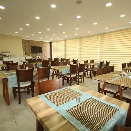 Alptekin Hotell Ürkmez